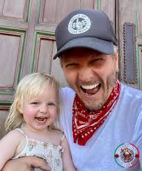 Matt Sorum with his daughter Lou ❤️ #GnFnR