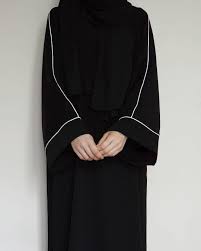 821 Begenme 63 Yorum Instagram Da Tesettur Abaya Ve Ferace Lemayeofficial Biyeli Elbise Ferace Stand Model Pakaian Hijab Model Pakaian Gaya Busana