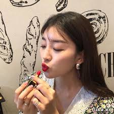 Son Tom Ford 37 Best Revenge Màu Đỏ Tươi