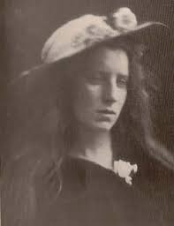 Refashioning Cordelia, Ophelia, and Juliet: The Strength of Julia Margaret  Cameron's Suffering Women Melissa Parlin “But I w