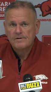 From Landon Jackson's custom suit, Andrew Armstrong and Taylen Green's  matching shoes to Sam Pittman's Pig tie, the Hogs came FITTED to media  days! #WPS