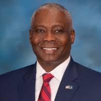 Reginald Godbolt's Instagram, Twitter & Facebook