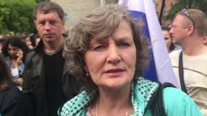 Картинки по запросу Фото с площади Екатеринбурга с Навальным