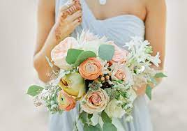 Orange marmalade button dahlia flower. 14 Pretty Peach Bouquets To Inspire Your Own