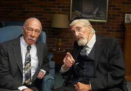 Seine frau elaine taylor, mit der er 53 jahre verheiratet war. Christopher Plummer Martin Landau Star In Story Of Holocaust Retribution The Boston Globe