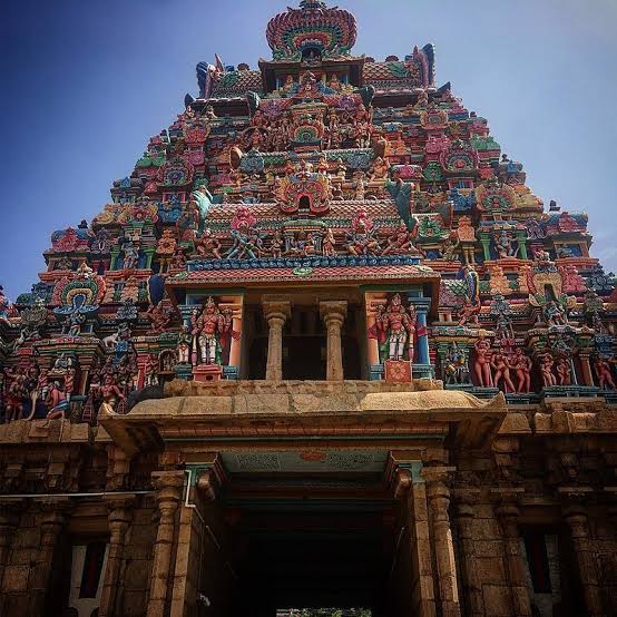 Meenakshi Temple- The Marvel of Madurai – Land of surprises