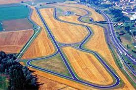 Find what to do today, this weekend, or in may. Circuit Issoire Race Track Circuit Racing Circuit