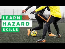 Learn Cool Eden Hazard Football Skills How To Dribble Like Hazard Youtube Soccer Skills Soccer Training Drills Football Workouts