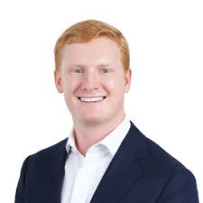 CAIA Charterholder was issued by CAIA Association to Colin Cochran.