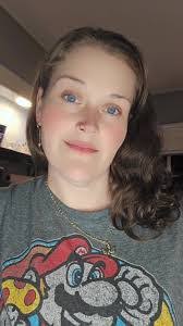 Caitlin Grubbs's Instagram, Twitter & Facebook