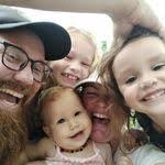 Amber Dilts's Instagram, Facebook & TikTok