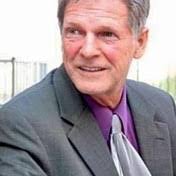 Alan Collum's Instagram, Twitter & Facebook