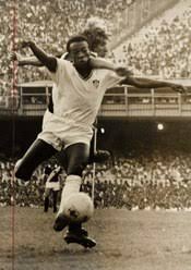Em 365 partidas, foram 118 vitórias do fluminense, 103 empates e 144 triunfos do vasco. Classico Dos Gigantes Wikipedia A Enciclopedia Livre