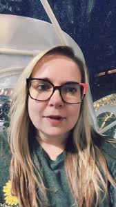 Amber Gross (@ambergross2)