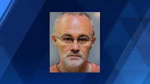 Ex-school bus driver accused of sex with student in Alabama