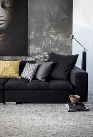 Les produits que nous utilisons pour vos projets sont le quartz, l'acrylique, le verre recyclé, le caoutchouc, la membrane polyuréthane, le. Rocky Two Rough Textures In Nature Can Be Created By The Elements The Grain And Colour Of Layered Rock F Alternative Flooring Patterned Carpet Rugs On Carpet