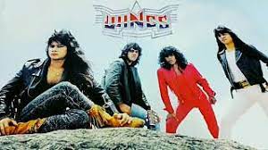 Wings — taman rashidah utama salah satu lagu klasik dendangan kumpulan rock wings iaitu lagu yang berjudul taman rashidah utama telah chord berita. Wings Taman Rashidah Utama Hq Chords Chordify
