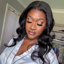 Michelle Majuru Makeup