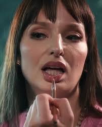 Nora Ronquillo's Instagram, Twitter & Facebook