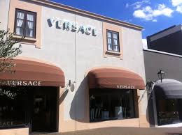 'fashion village' is one of the leading garments/apparel sourcing buying house & readymade garments exporter. Sicilia Outlet Village