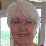 Donna Mantooth's Instagram, Twitter & Facebook