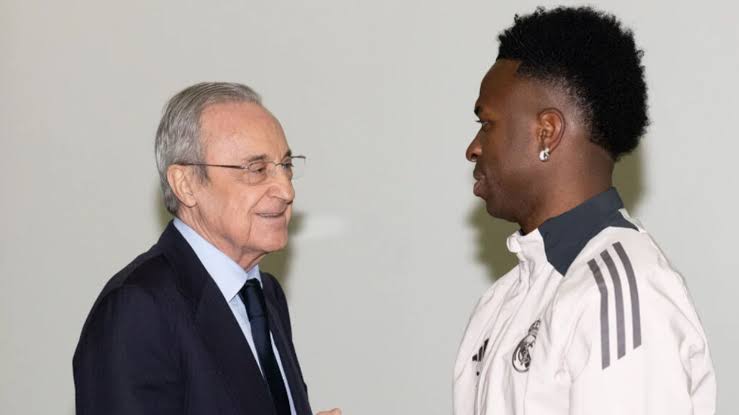 Vinicius y el sustituto que podría tener en el Real Madrid