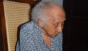 Cira, la tía de la calle onza (+fotos)