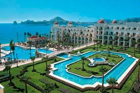 The Hotel Riu Palace Cabo San Lucas 24hr All Inclusive Resort Is Without Any Cabo San Lucas Hotels Riu Palace Cabo San Lucas All Inclusive Honeymoon Resorts