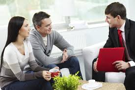 Voici une activité à domicile qui ne demande que peu de compétences, quasiment aucun investissement, et qui permet d'arrondir ses fins de mois même en travaillant à temps partiel. Pourquoi Et Comment Devenir Vendeur A Domicile Bossecheztoi Com