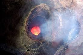 The villarrica volcano started erupting this morning. Chile S Villarrica Volcano Erupts Causing Thousands To Flee Vox
