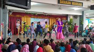 Buat pertama kalinya secara maya. Persembahan La Vida Raya 2018 Sk Seksyen 7 Shah Alam Youtube