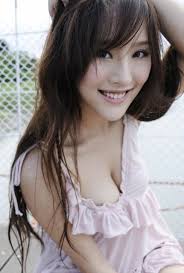 She was born in 1980s, in millennials generation. Dada Chan Parisfogcafe Flickr