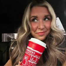 For the parents that want to move the elf 365 days out of the year 🤣🤣  CANT be me lmao #elfontheshelf