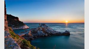 Selection of beautiful sunset background photos from around the world. Get Beautiful Sunsets Microsoft Store