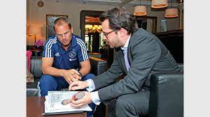Bu şanssız başlangıçtan sonra enke çok fazla şans robert enke, sporsever bir ailede dünyaya gelmişti. Frank De Boer Sind Sie Mitschuld Am Tod Von Robert Enke Fussball International Sport Bild