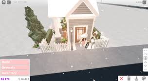 Bloxburg house ideas cheap mansions modern houses pro. Welcome To The Smallest House In Bloxburg 4x4 Needed A Little Mood Station Bloxburg