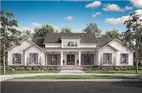 3000 sq ft heated area is a good sized house, not huge, but a shade better than big. House Plans 3000 To 3500 Square Feet Floor Plans