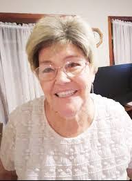 Sandra Faye's Instagram, Twitter & Facebook