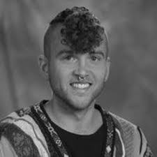 Derek Baugh's Instagram, Twitter & Facebook