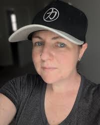 Clare Delaney's Instagram, Twitter & Facebook