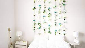 Ideas for decorating a blank bedroom wall. 10 Diys To Decorate An Empty Wall