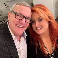 Just spent three hours with my sweet friends, Wynonna and her husband,  Cactus shooting a Dinner Conversations. What a fun time we had.