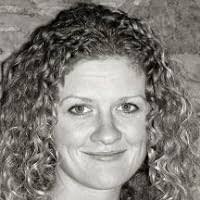 Stephanie Seeber's Instagram, Twitter & Facebook