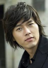 Young Hyun Bin (현 빈) -This look of Hyun Bin is from his movie "A  Millionaire's First Love" in 2006. A high schoolers cast with very dramatic  love story. 📸ctto