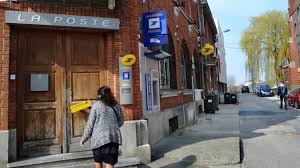 Certains services (comme légalisation, passeports, protocole, etc.) ont des heures d'ouverture différentes. La Poste De Louvroil Revoit Ses Horaires D Ouverture A La Baisse