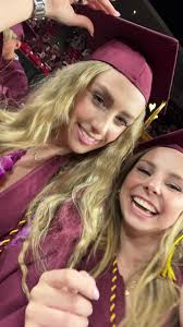 WE DONE & OUT!!!👩🏼‍🎓🙌