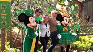 Disneyland Paris Meet Greet Mickey Minnie St Patrick S Day 2015 Youtube