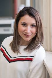 Michelle Moua (@MouaChemist)