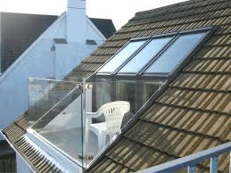 Dachfenster Balkon Avec Velux Dachterrasse Lassen Sie Ihr Fenster Zur Tur Nach Draussen Werden Idees Et Velux Dachte Dachbalkon Dachboden Renovierung Dachzimmer