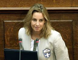 👩‍ γνωστοί με αυτό το όνομα: Sofia Mpekatwroy Gia Ton Biasmo Ths Den Mporoysa Na To Diaxeiristw Ekmetalleythke Ton 8esmiko Toy Rolo Reader Gr